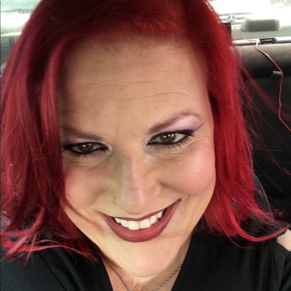 Meet your Posher, Trish